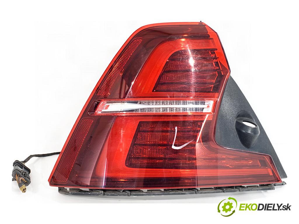 VOLVO S60 III sedan 2020 140 kW T4 1969 Svetlo ľavy zad