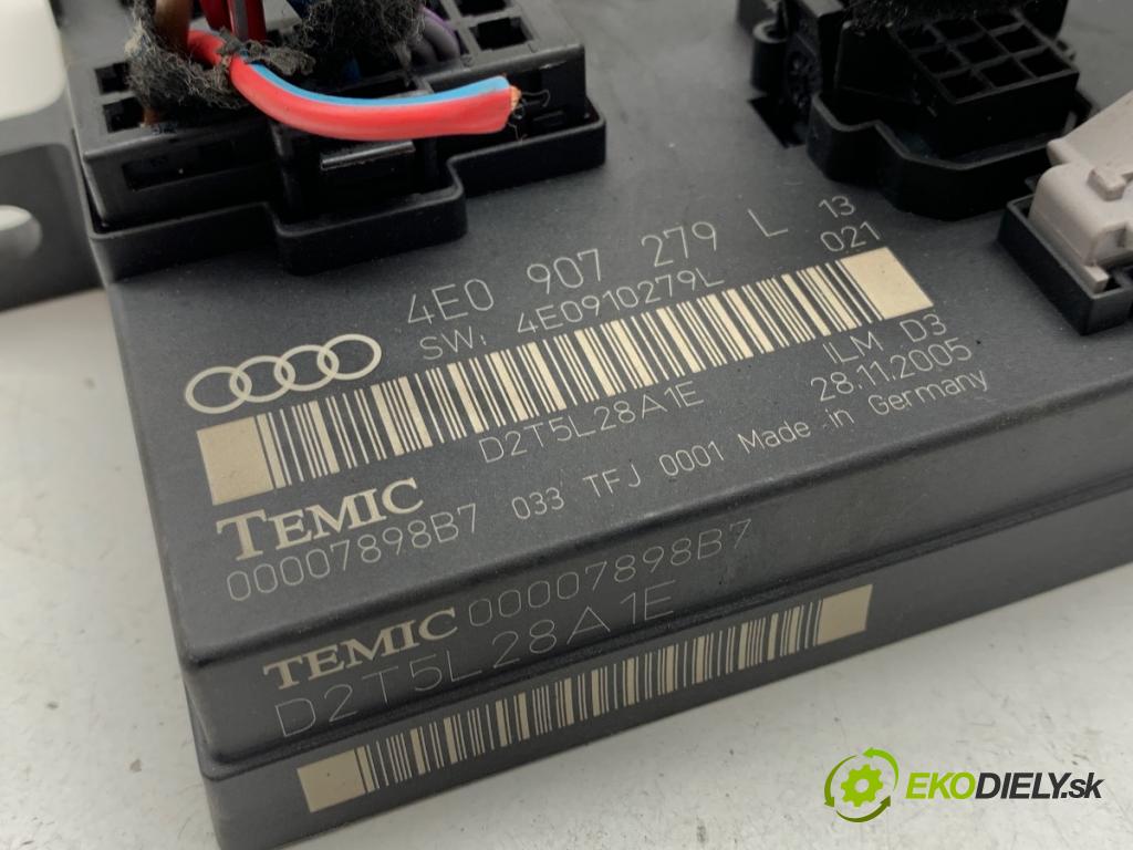 AUDI A8 D3 sedan 2005 191 kW 3.2 FSI 3123 Modul komfortu 4E0907279L (Modul komfortu)