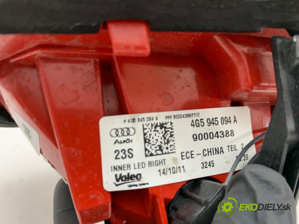AUDI A6 C7 sedan 2011 180 kW 3.0 TDI quattro 2967 Svetlo pravy zad vnútorná 4G5945094A
