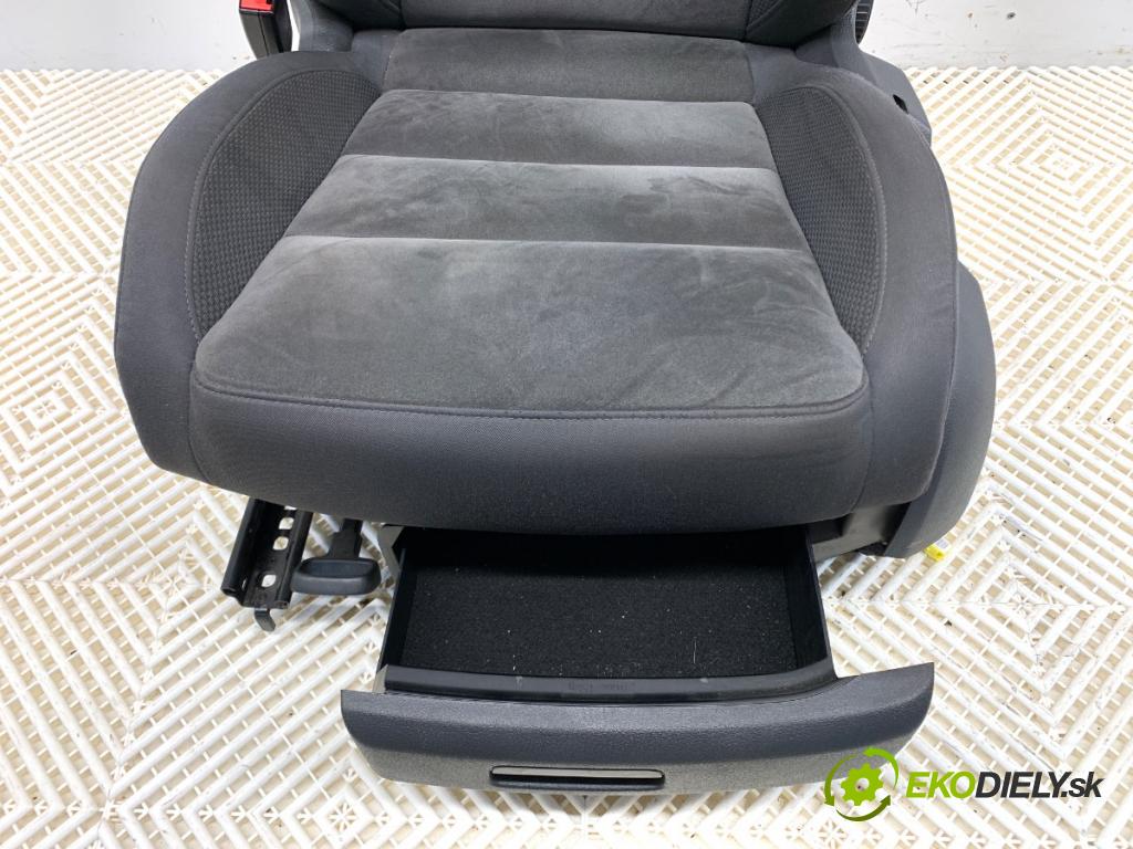 VW TOURAN nadwozie wielkoprzestrzenne (MPV) 2015 130 kW 2.0 TDI 1968 Sedadlo ľavy predný