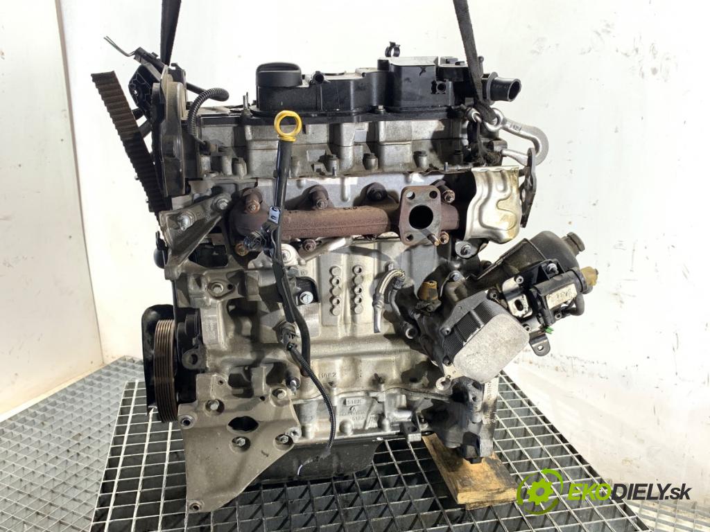 VOLVO V40 liftback 2013 84 kW D2 1560 Motor D4162T (Motor)
