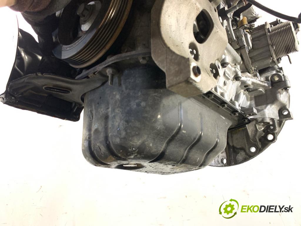 VOLVO V40 liftback 2013 84 kW D2 1560 Motor D4162T (Motor)
