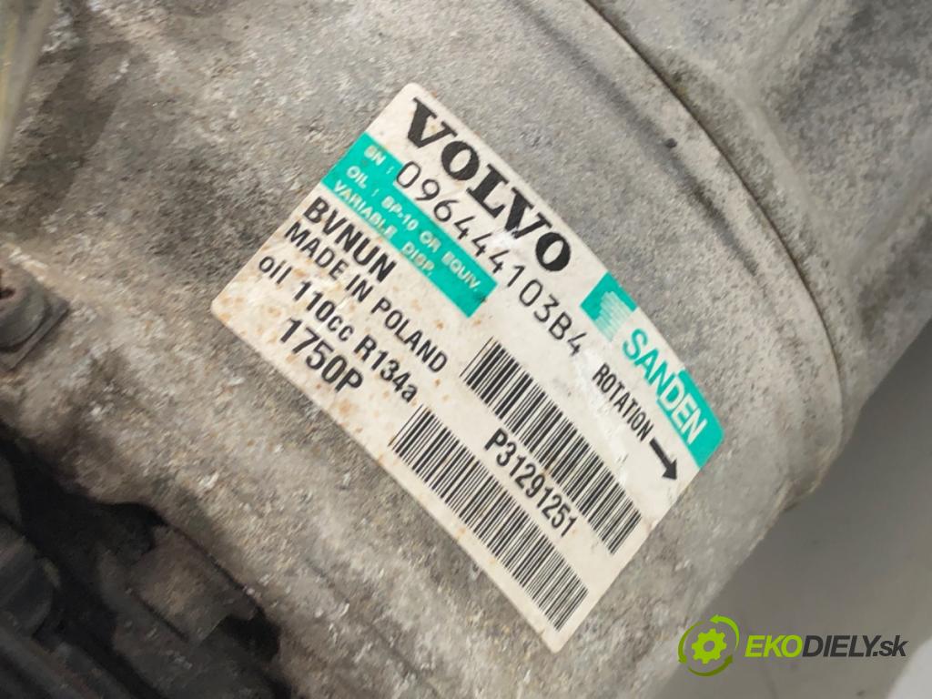 VOLVO V40 liftback 2013 84 kW D2 1560 Kompresor klimatizácie P31291251 (Kompresor klimatizácie)