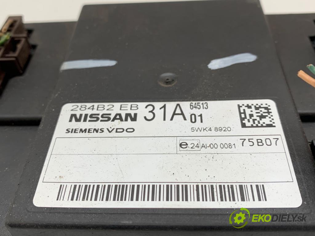 NISSAN PATHFINDER R51 SUV 2007 120 kW 2.5 dCi 4WD 2488 Modul komfortu 284B2EB31A (Modul komfortu)