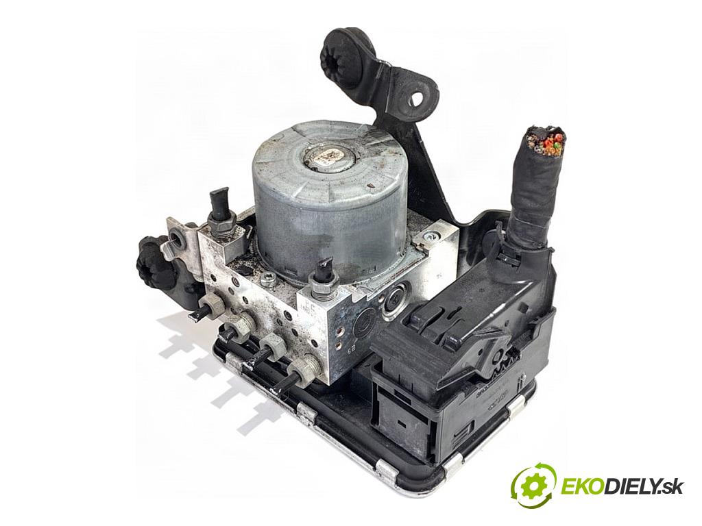VOLVO S60 III sedan 2020 140 kW T4 1969 Pumpa ABS P32214772 (Pumpa ABS)