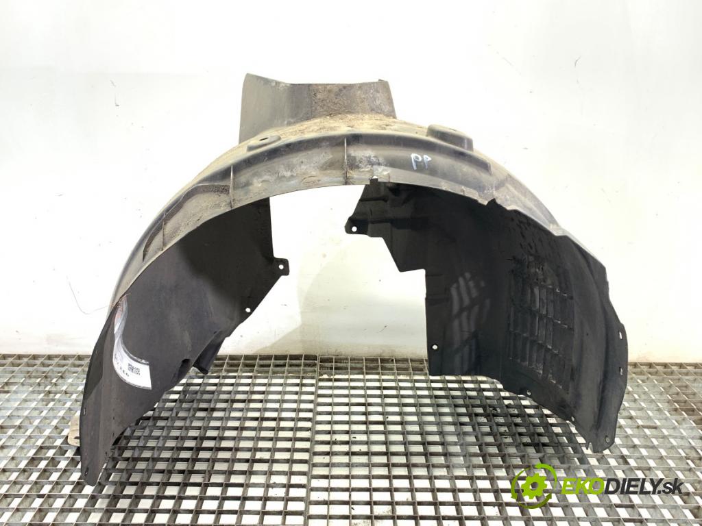 VOLVO S60 III sedan 2020 140 kW T4 1969 podblatník pravy predný 31694099