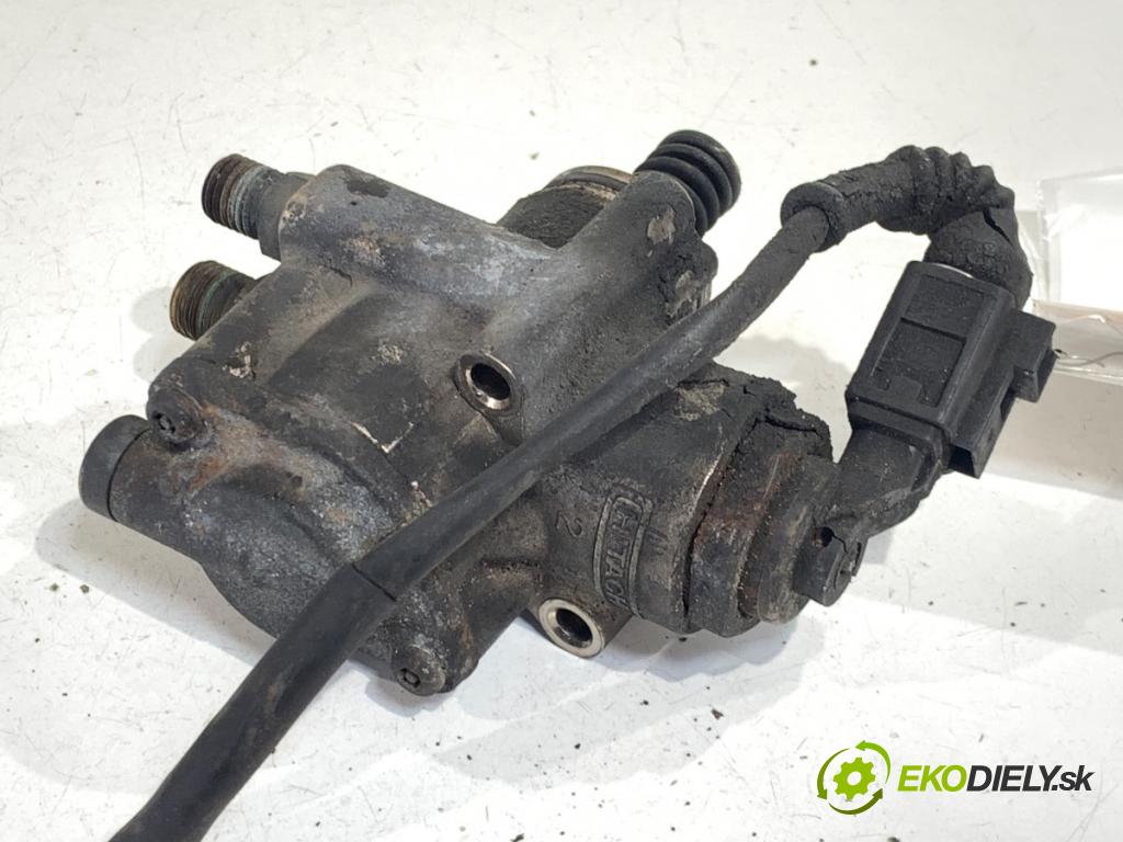 AUDI A8 D3 sedan 2005 191 kW 3.2 FSI 3123 Pumpa vysokého tlaku 06E127025G