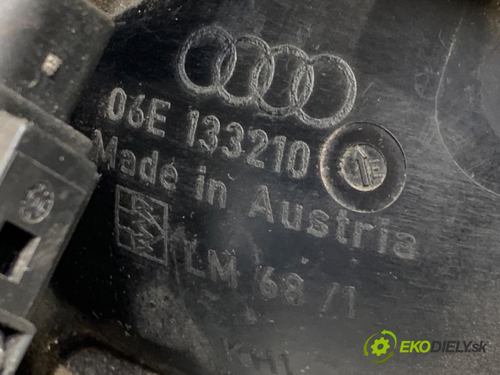 AUDI A8 D3 sedan 2005 191 kW 3.2 FSI 3123 Potrubie sacie, sanie 06E133210 (Sacie potrubie)