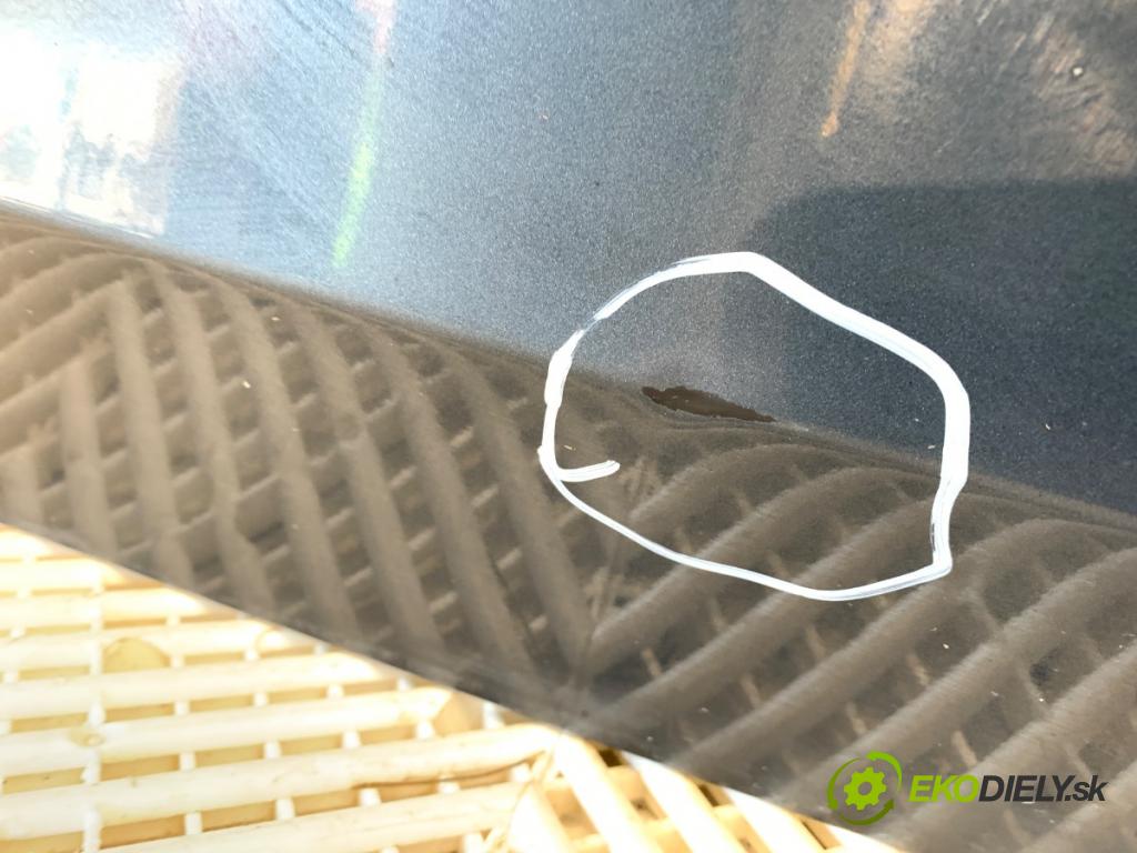 AUDI A4 B8 sedan 2008 118 kW 1.8 TFSI 1798 dveře pravý přední část