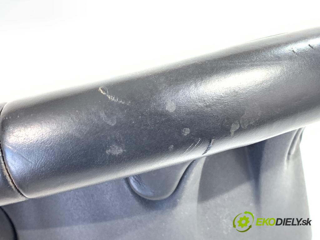 VOLVO V60 II Kombi 2019 140 kW D4 1969 volant 32227374 (Volant)