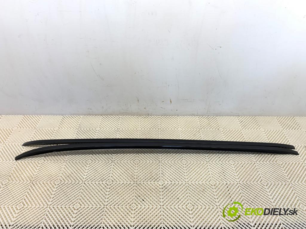 VOLVO V60 II Kombi 2019 140 kW D4 1969 lyžiny STRECHA: 31448859