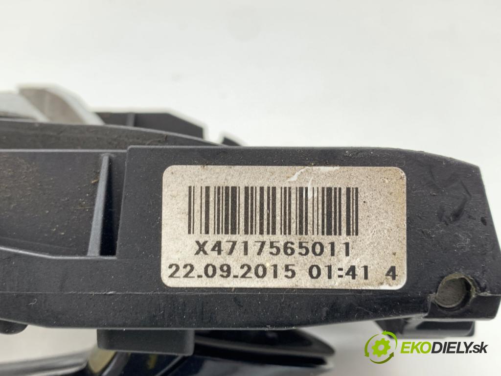 BMW F11 Kombi 2015 230 kW 535 d xDrive 2993 Kľučka vonkajšia pravy zad 7175650