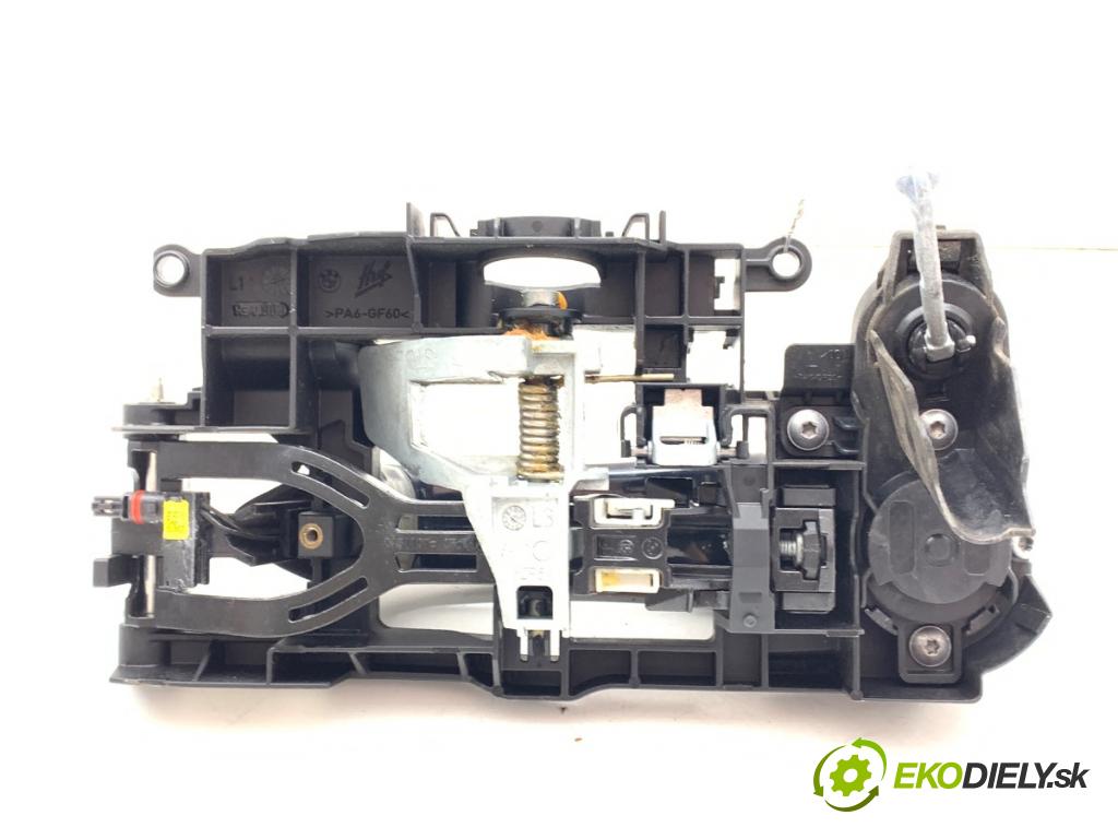 BMW F11 Kombi 2015 230 kW 535 d xDrive 2993 Kľučka vonkajšia ľavy predný 7175643