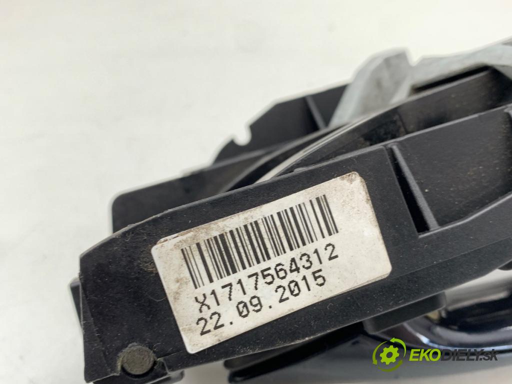BMW F11 Kombi 2015 230 kW 535 d xDrive 2993 Kľučka vonkajšia ľavy predný 7175643