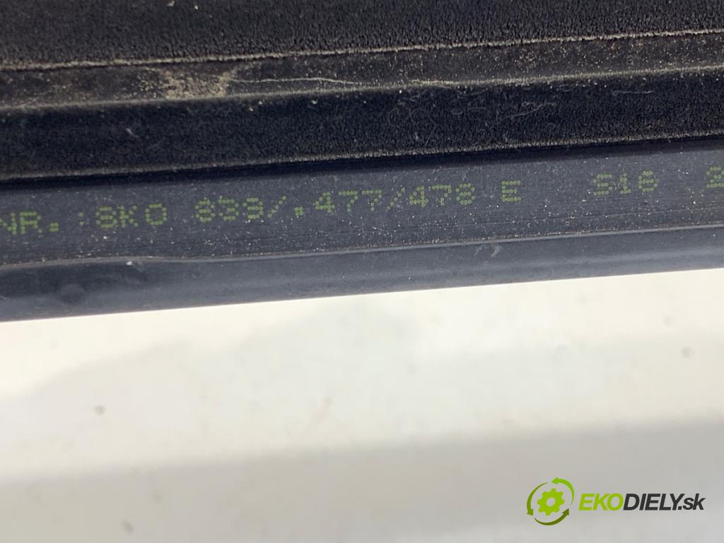 AUDI A4 B8 sedan 2008 118 kW 1.8 TFSI 1798 Lišta Sbírání: zad pravy 8K0839477