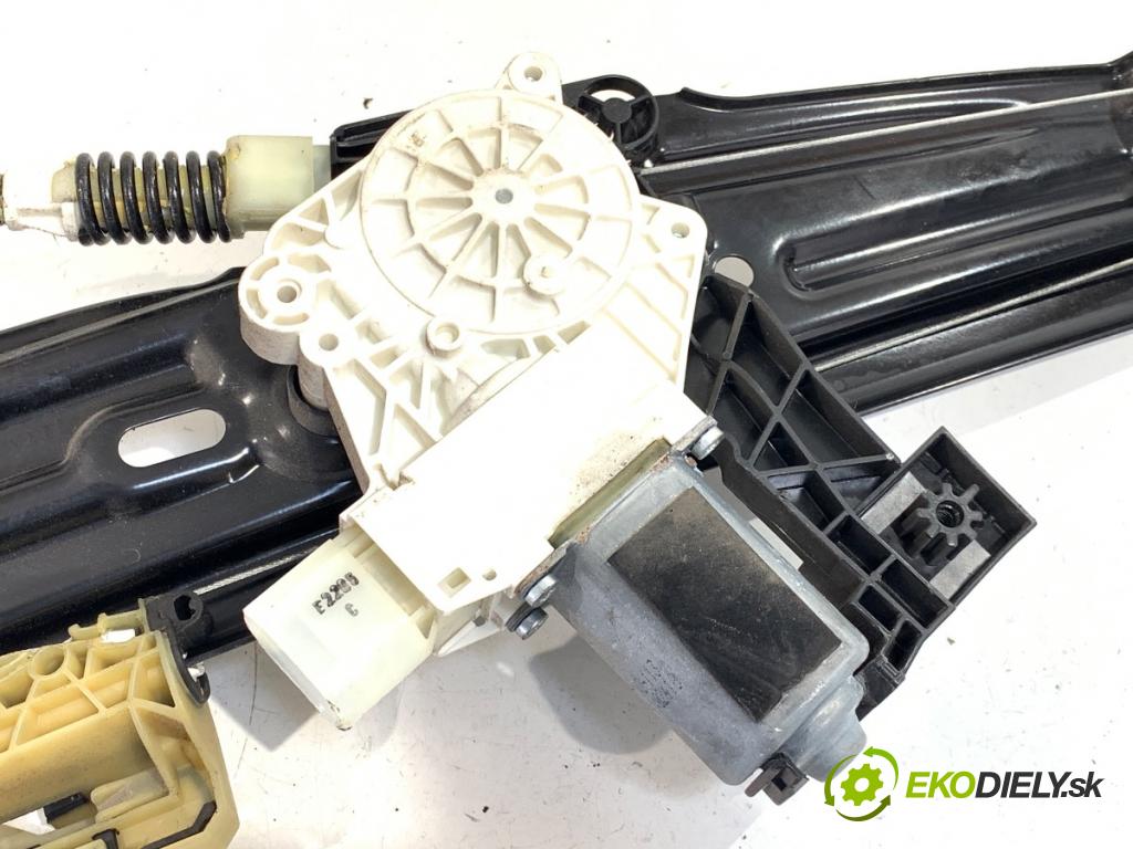BMW F11 Kombi 2015 230 kW 535 d xDrive 2993 Mechanizmus okna pravy zad 7182122