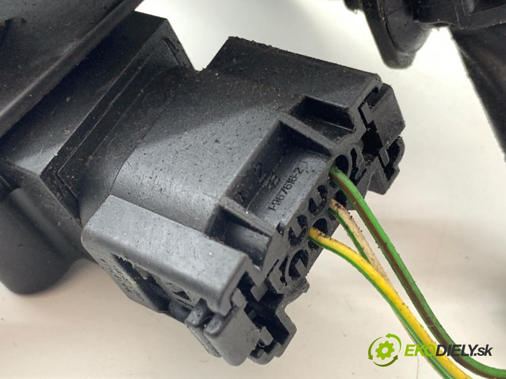 JAGUAR XJ sedan 2015 250 kW 3.0 SCV6 2995 Snímač XENON pravy predný AW93-3C280-CB