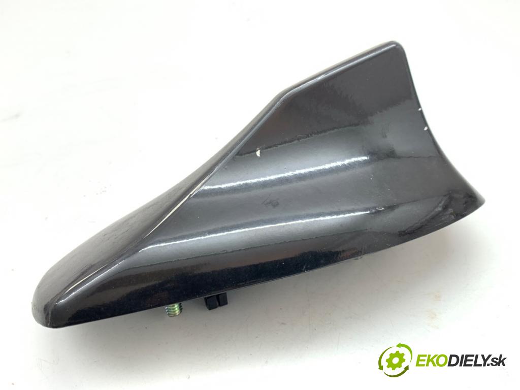 JAGUAR XJ sedan 2015 250 kW 3.0 SCV6 2995 ANTENA DX23-19C089-DC