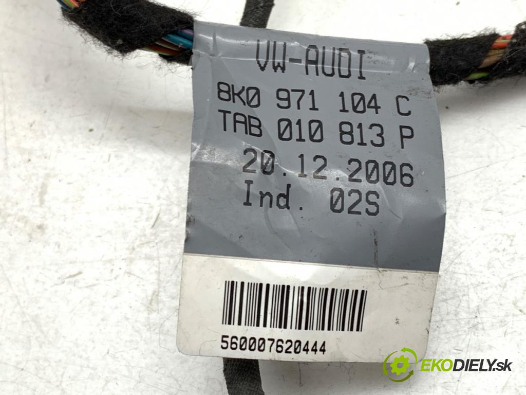 AUDI A4 B8 sedan 2008 118 kW 1.8 TFSI 1798 Káblovačka PDC zad 8K0971104C