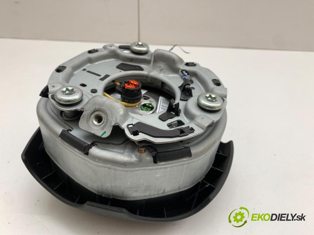 AUDI A4 B8 sedan 2008 118 kW 1.8 TFSI 1798 AirBag volantu 8K0880201B (Airbag)