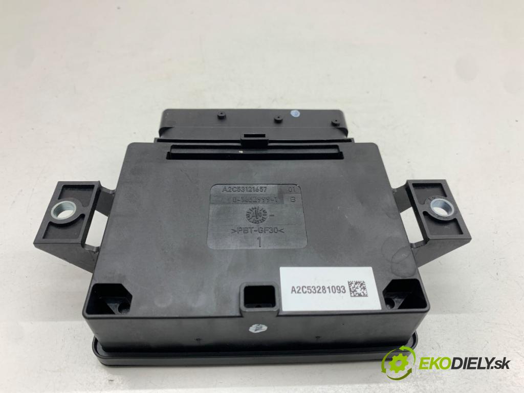 AUDI A4 B8 sedan 2008 118 kW 1.8 TFSI 1798 Modul brzdy ručnej brzdy 8K0907801D