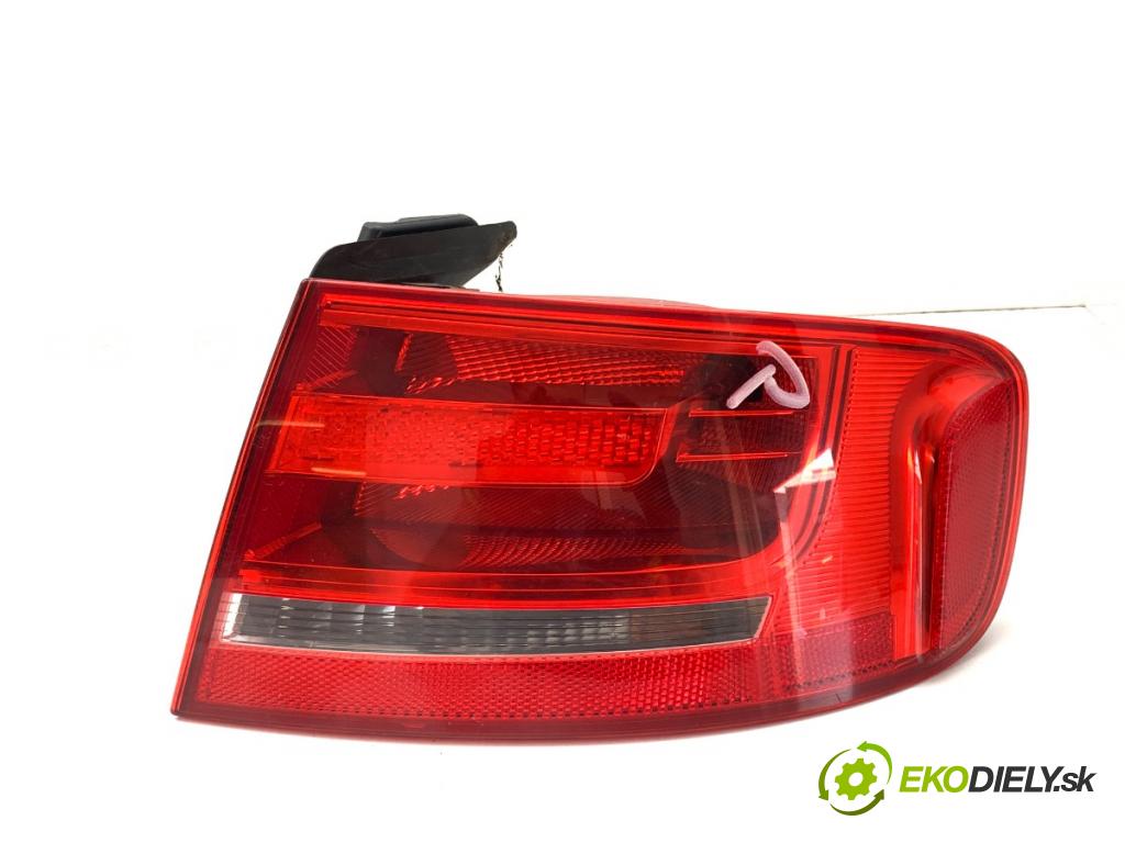 AUDI A4 B8 sedan 2008 118 kW 1.8 TFSI 1798 světlo pravý zadní část 8K5945096D