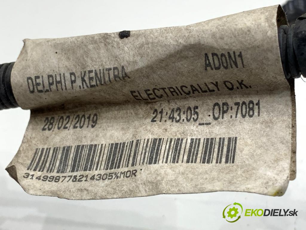 VOLVO V60 II Kombi 2019 140 kW D4 1969 Káblovačka PDC predný 31499877
