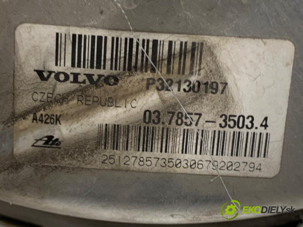 VOLVO V60 II Kombi 2019 140 kW D4 1969 Posilovač bŕzd 32130197