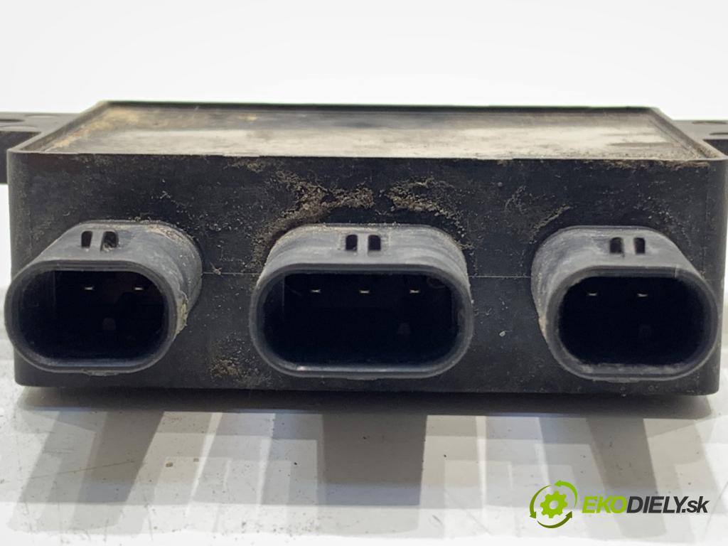 VOLVO V60 II Kombi 2019 140 kW D4 1969 Modul Riadiaca jednotka dverí kufor 31652261