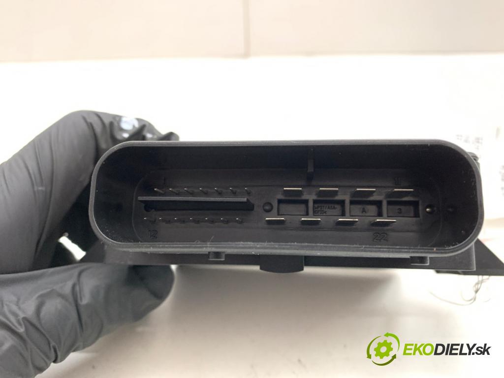 BMW F11 Kombi 2015 230 kW 535 d xDrive 2993 Modul brzdy ručnej brzdy 686327702