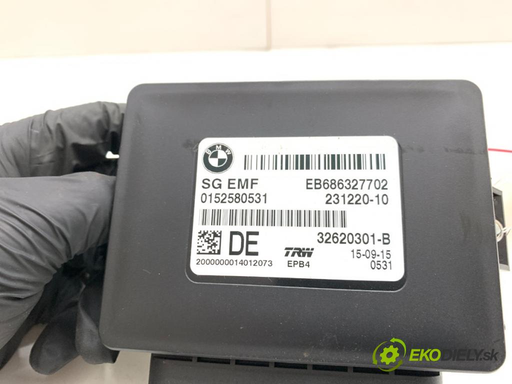 BMW F11 Kombi 2015 230 kW 535 d xDrive 2993 Modul brzdy ručnej brzdy 686327702