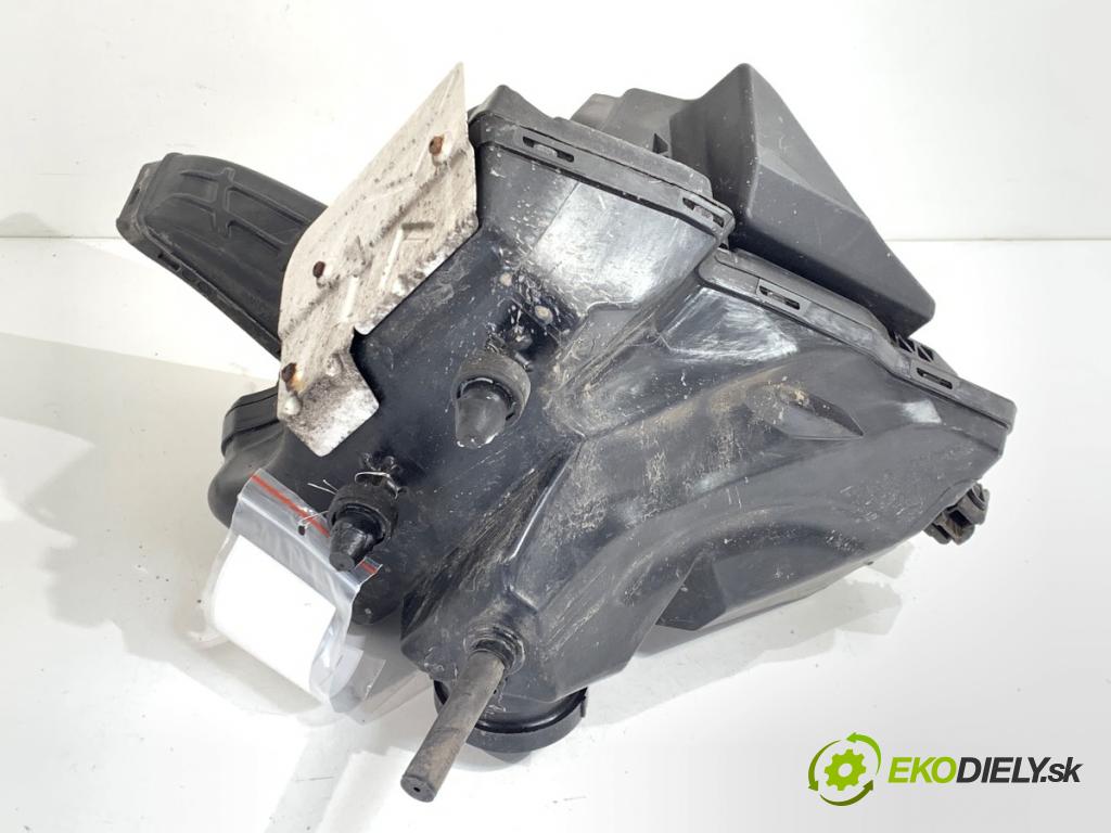 AUDI A4 B8 sedan 2008 118 kW 1.8 TFSI 1798 Obal filtra vzduchu 8K0133837AB (Obal vzduchového filtra)