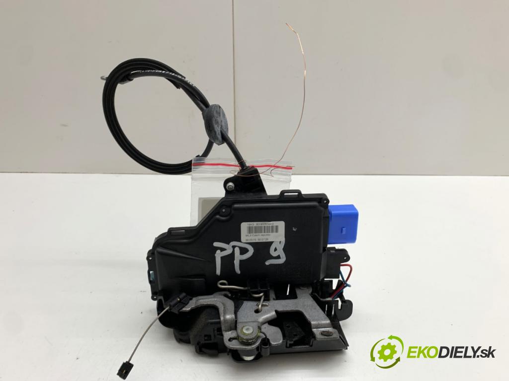 VW TOURAN nadwozie wielkoprzestrzenne (MPV) 2015 130 kW 2.0 TDI 1968 zámok Dvere pravy predný 3D1837016AQ
