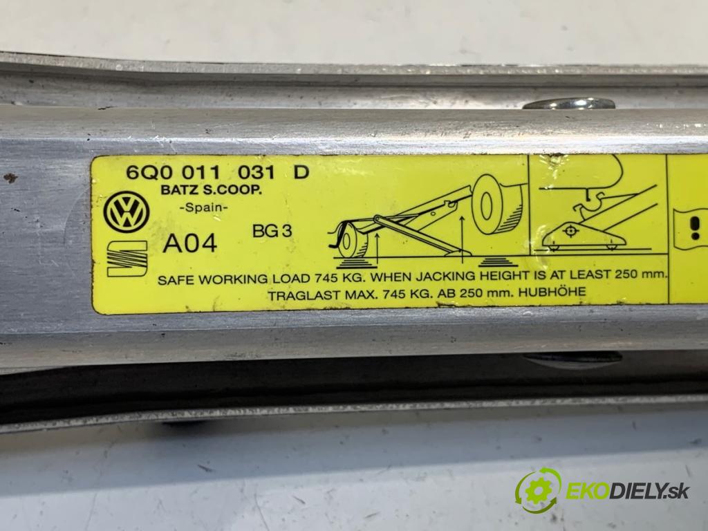 VW TOURAN nadwozie wielkoprzestrzenne (MPV) 2015 130 kW 2.0 TDI 1968 ZVEDÁK: - Mechanizmus 6Q0011031D
