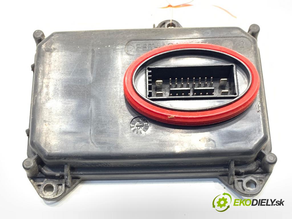 VW TOURAN nadwozie wielkoprzestrzenne (MPV) 2015 130 kW 2.0 TDI 1968 Modul uhlu svetla 1T0941329A