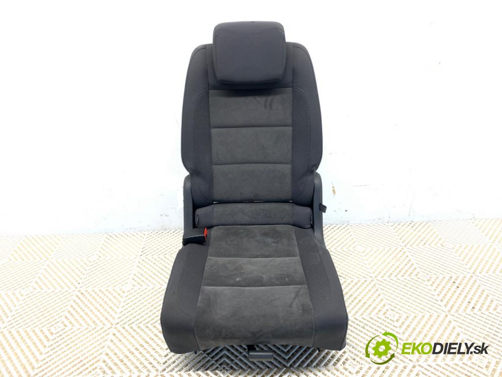 VW TOURAN nadwozie wielkoprzestrzenne (MPV) 2015 130 kW 2.0 TDI 1968 sedadlo zadní část levý 