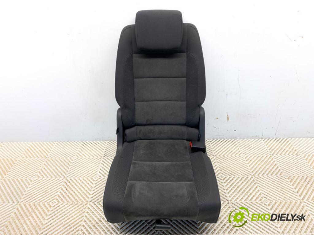 VW TOURAN nadwozie wielkoprzestrzenne (MPV) 2015 130 kW 2.0 TDI 1968 sedadlo zadní část pravý 