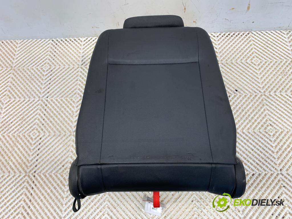 VW TOURAN nadwozie wielkoprzestrzenne (MPV) 2015 130 kW 2.0 TDI 1968 sedadlo zadní část pravý