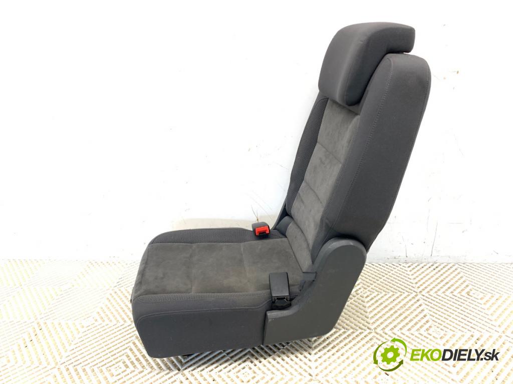 VW TOURAN nadwozie wielkoprzestrzenne (MPV) 2015 130 kW 2.0 TDI 1968 sedadlo zadní část STŘEDNÍ