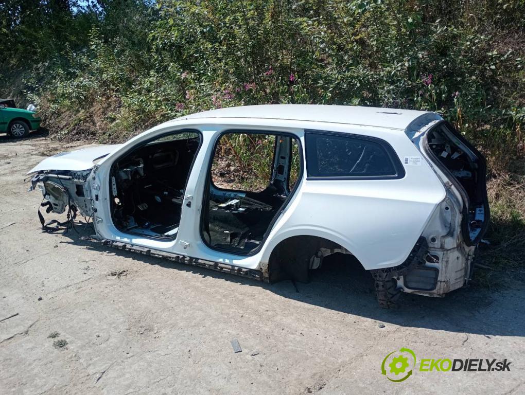 VOLVO V60 II Kombi 2019 140 kW D4 1969 karoséria ČTVRŤÁK: Blatník prah strecha PODŁUŻNICA 