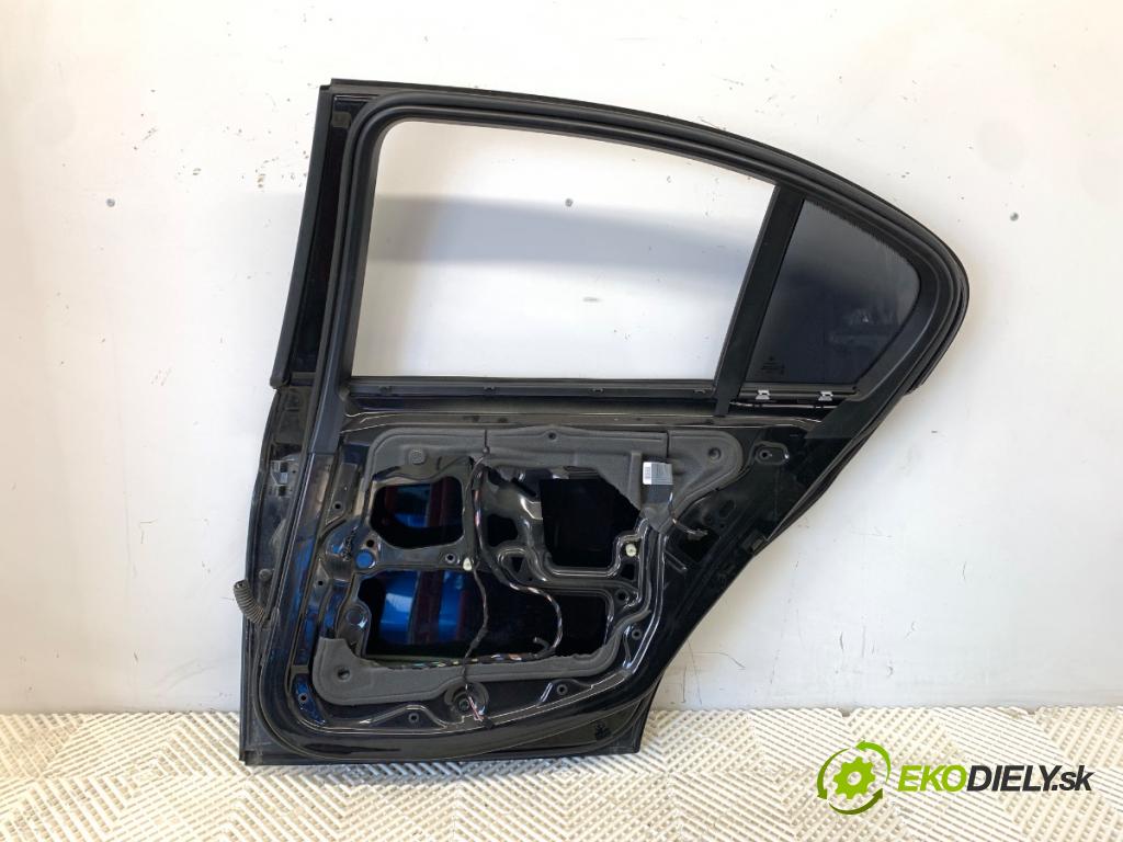 BMW E90 sedan 2006 120 kW 320 d 1995 dveře pravý zadní část 475/9