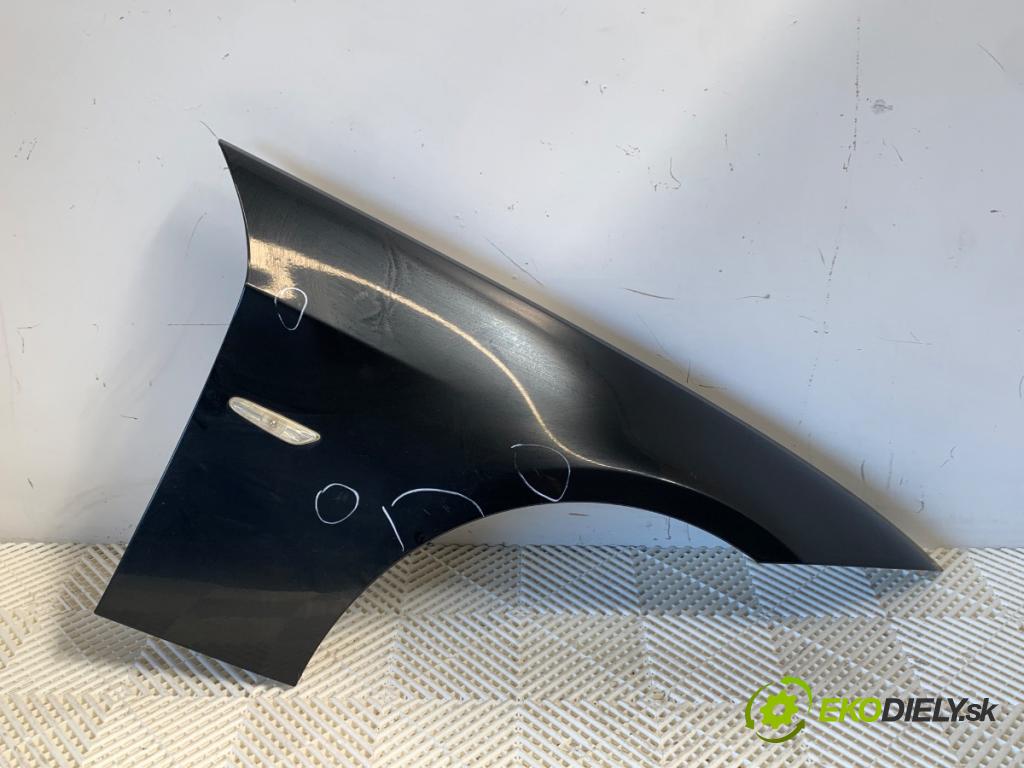 BMW E90 sedan 2006 120 kW 320 d 1995 blatník pravý přední část 475/9