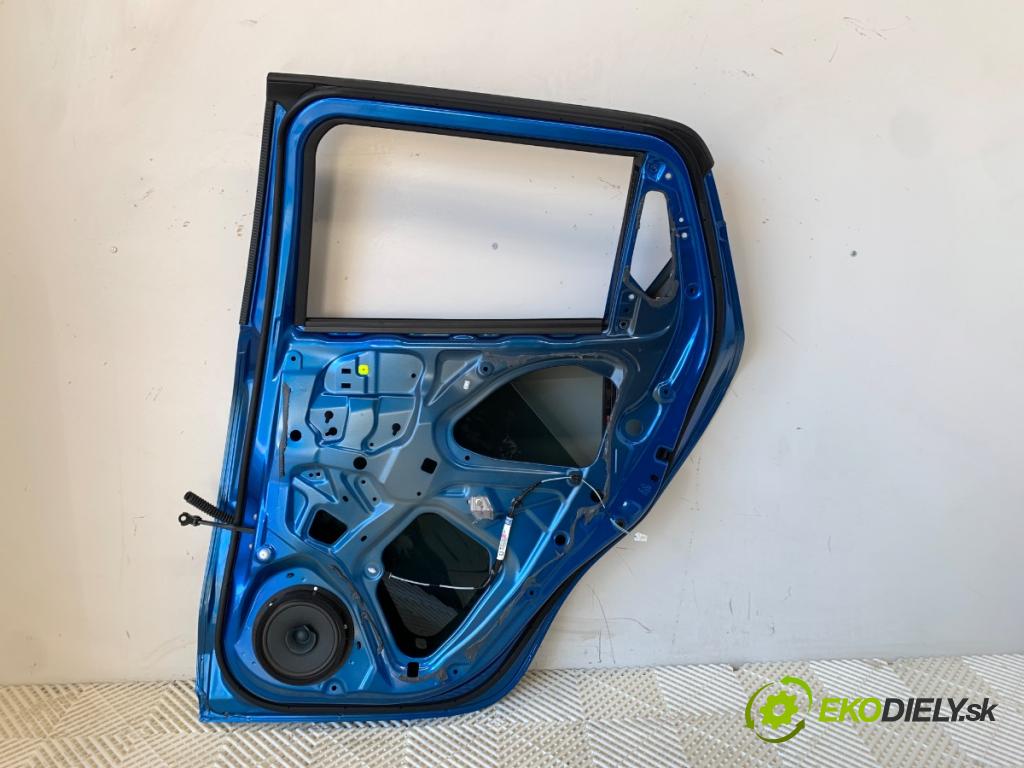 SUZUKI SWIFT V liftback 2023 61 kW 1.2 1197 Dvere pravy zad
