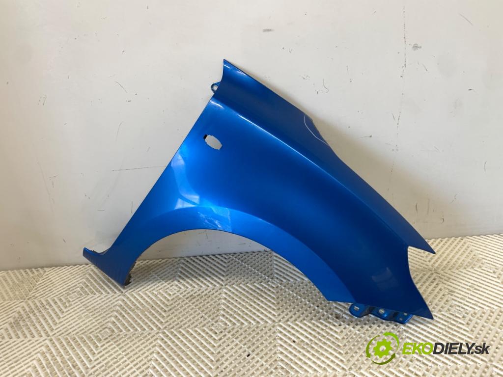 SUZUKI SWIFT V liftback 2023 61 kW 1.2 1197 blatník pravý přední část