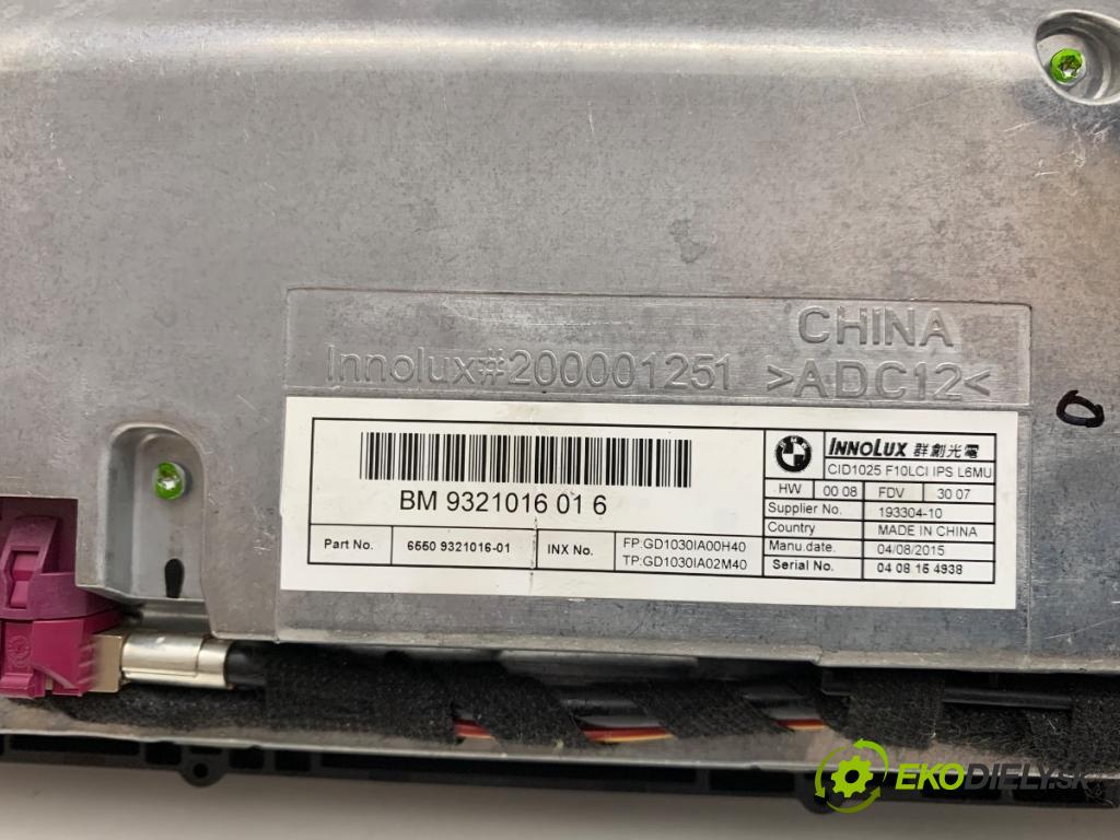 BMW F11 Kombi 2015 230 kW 535 d xDrive 2993 Displej 9321016 (Přístrojová deska)