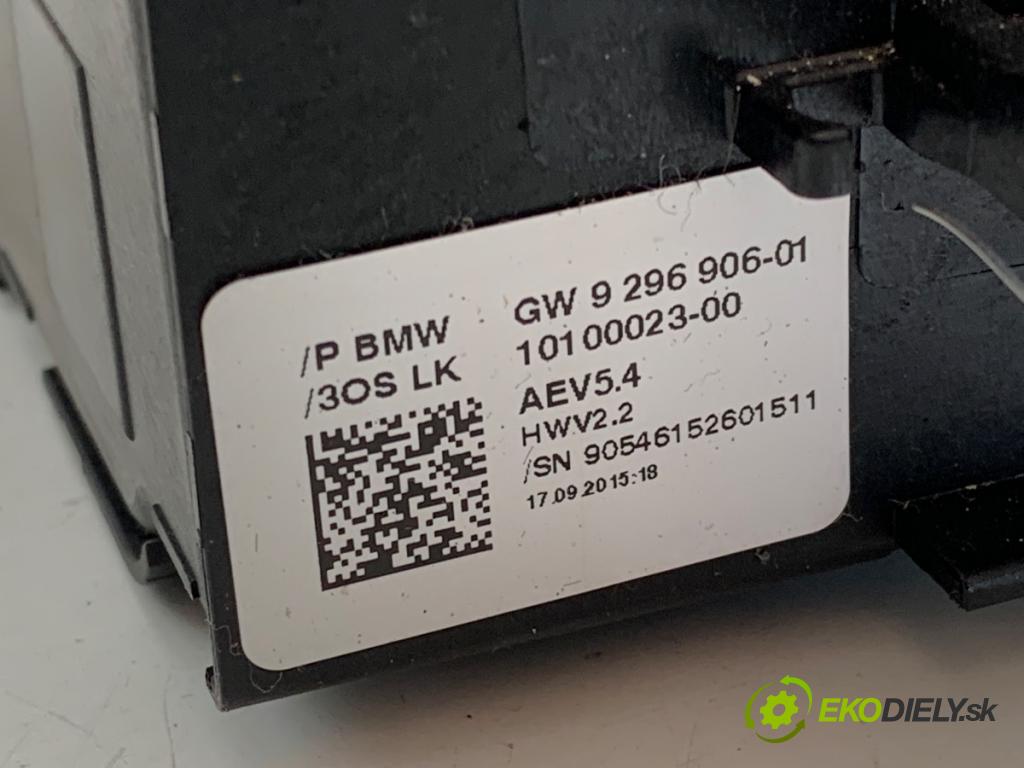 BMW F11 Kombi 2015 230 kW 535 d xDrive 2993 Kulisa 9296906 (Rýchlostná páka (kulisa))