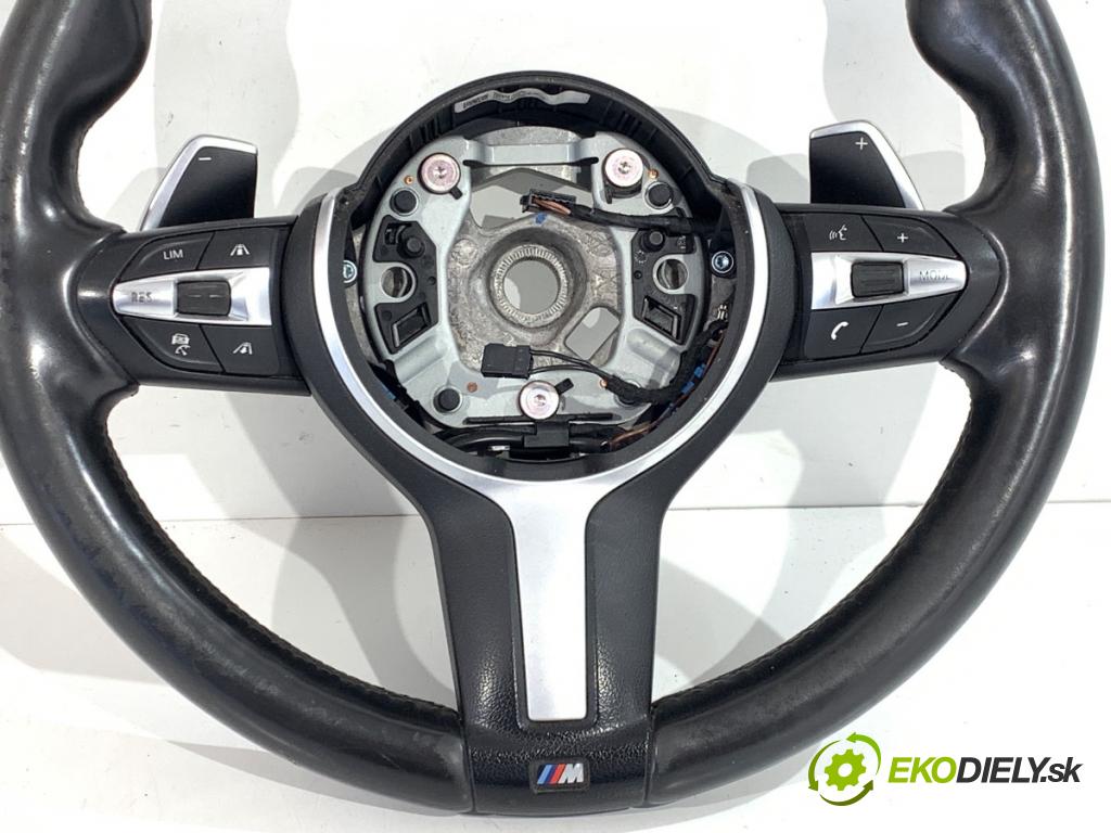 BMW F11 Kombi 2015 230 kW 535 d xDrive 2993 Volant M-Paket
