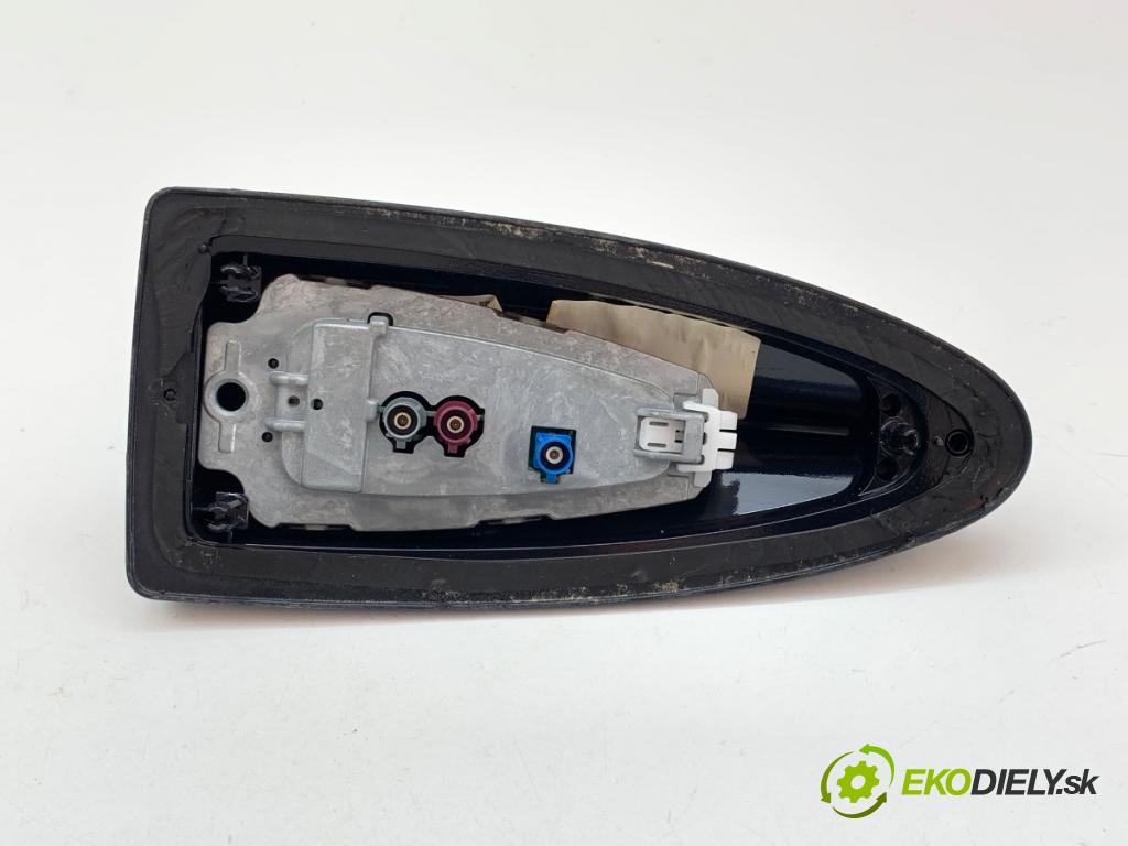 BMW F11 Kombi 2015 230 kW 535 d xDrive 2993 ANTENA 9129639