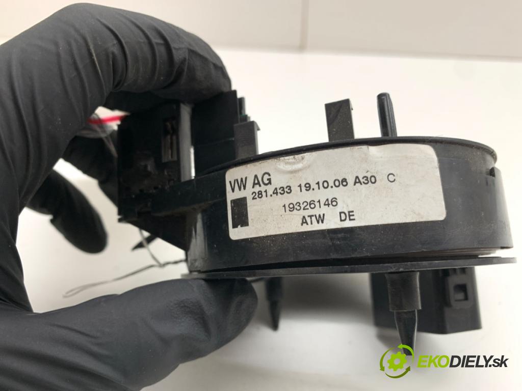 VW TRANSPORTER T5 Autobus 2009 96 kW 2.5 TDI 2461 kroužek slimák airbag 281433 (Airbag)