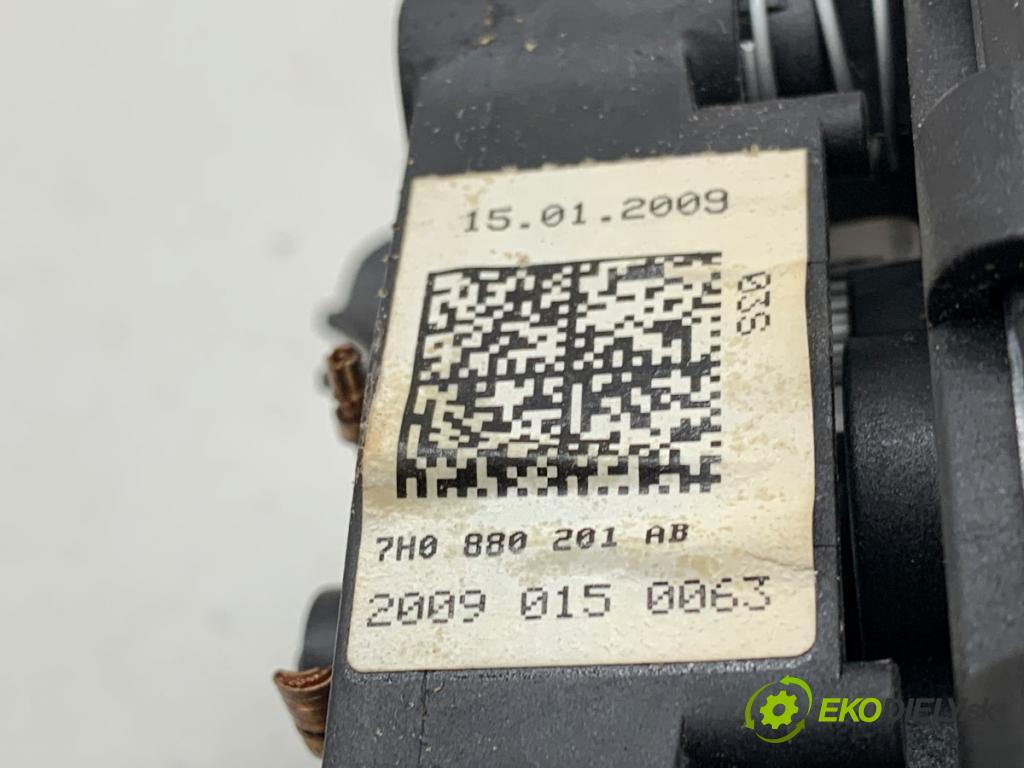 VW TRANSPORTER T5 Autobus 2009 96 kW 2.5 TDI 2461 AirBag volantu 7H0880201AB (Airbag)